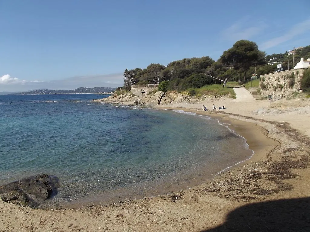 Hotel La Quietude Les Issambres 3*,